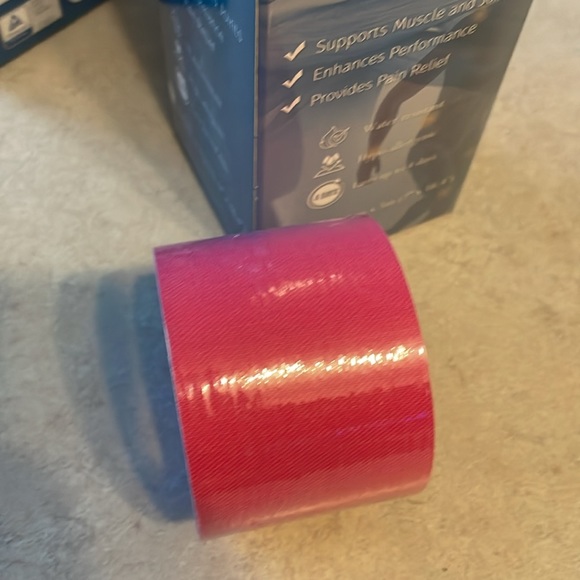 Kinesiology tape - 4 rolls - 2 boxes - Picture 5 of 6